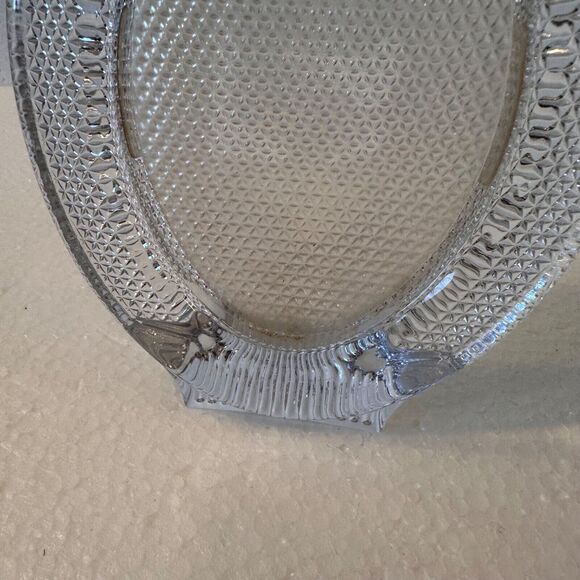 Clear Glass Oval Picture Frame Heavy Textured Self Standing Unmarked - Picture 3 of 8